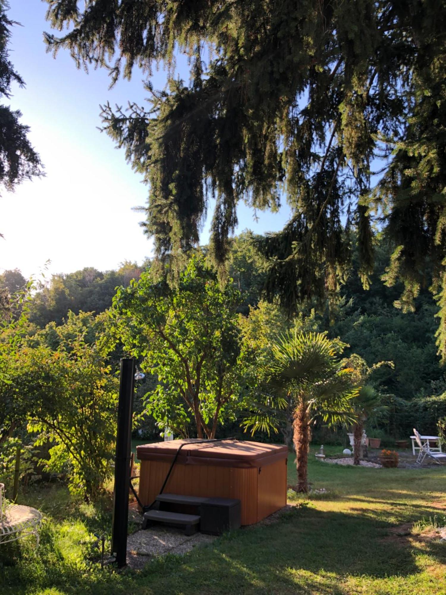 Privates Ferienhaus Mit Pool & Whirlpool Zentral In Bad Dürkheim Exterior foto